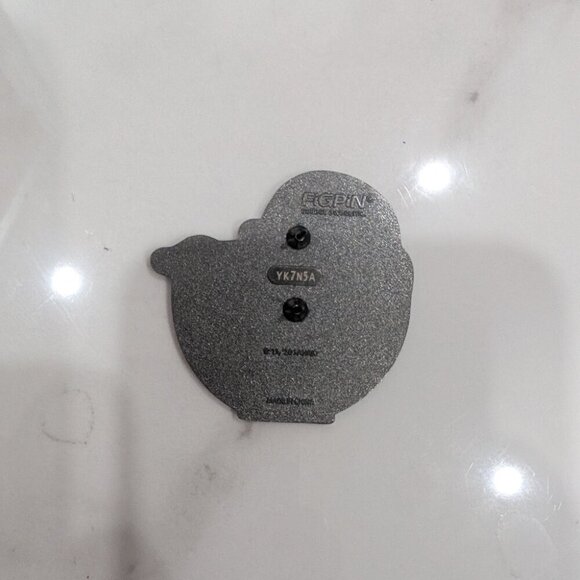 FIGPIN - Gudetama Egg Enamel Pin - Picture 5 of 5